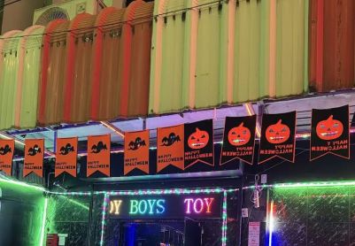 芭提雅（酒吧）Toy Boy：GOGO表演站台走秀